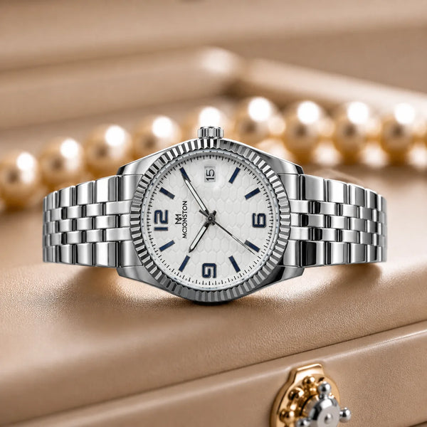 MOONSTON Silver Stainless Steel Men's Watch | Premium Quartz Analog Wrist Watch