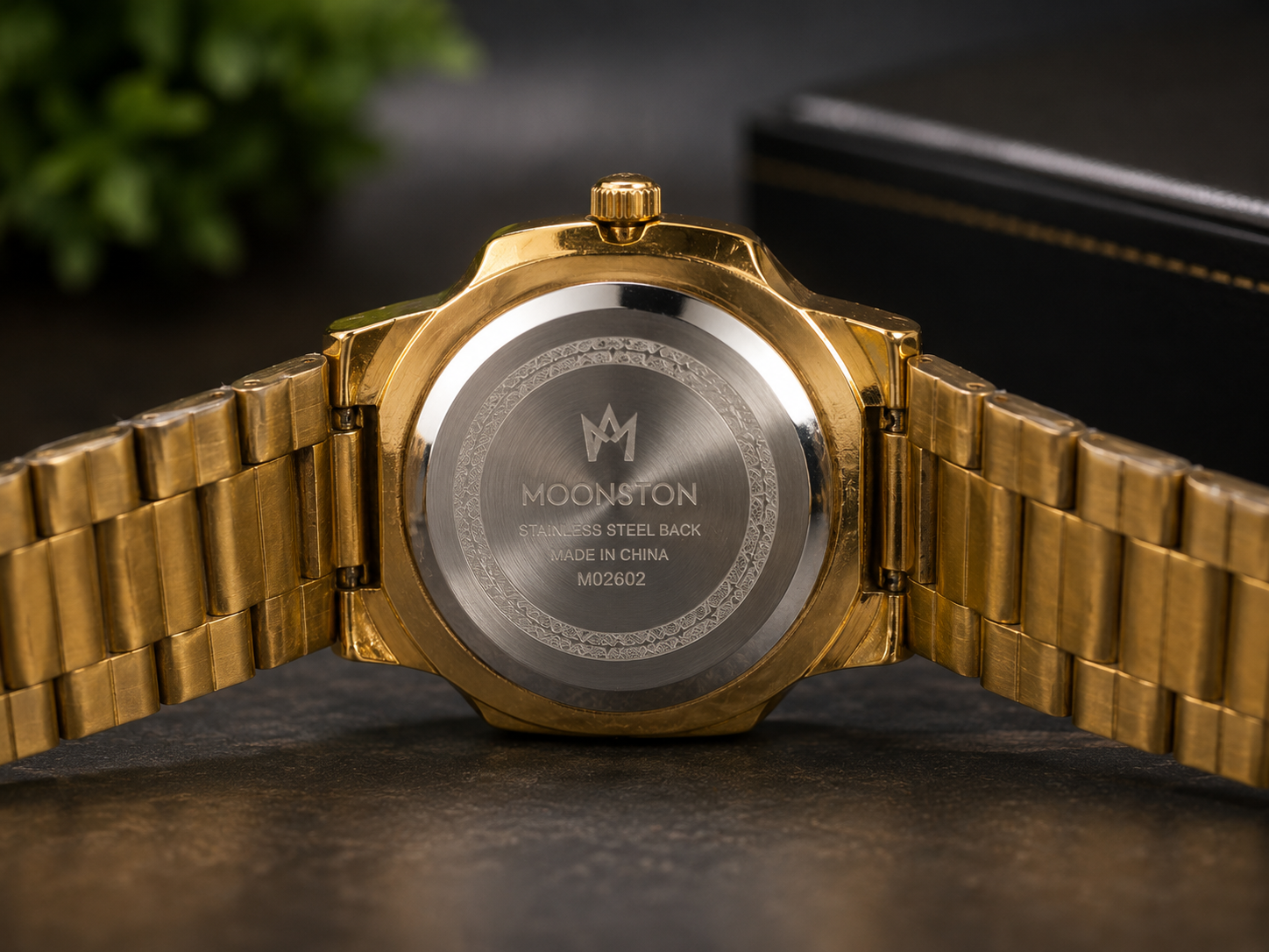 MOONSTON Gold Stainless Steel Men's Watch | Premium Quartz Analog Dress Watch